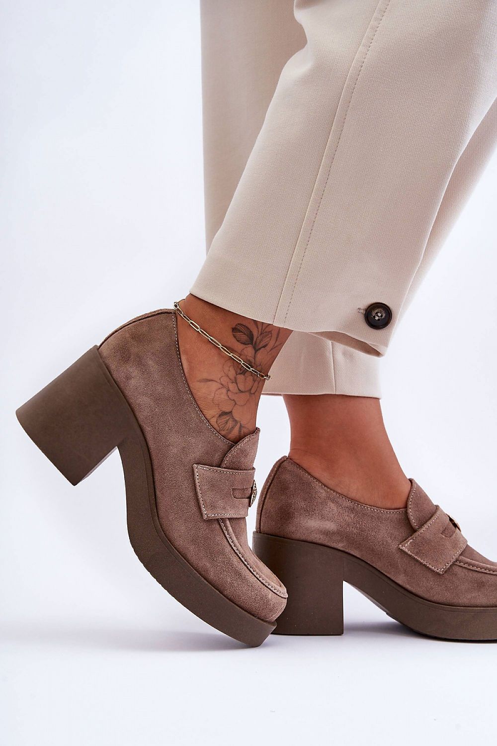  Sarkú félcipők model 183948 Step in style 