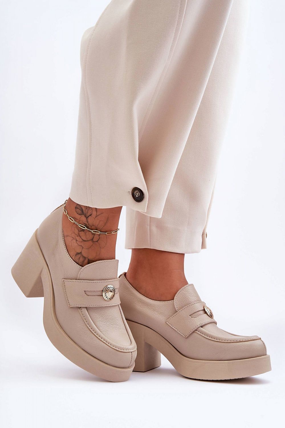  Sarkú félcipők model 183949 Step in style 