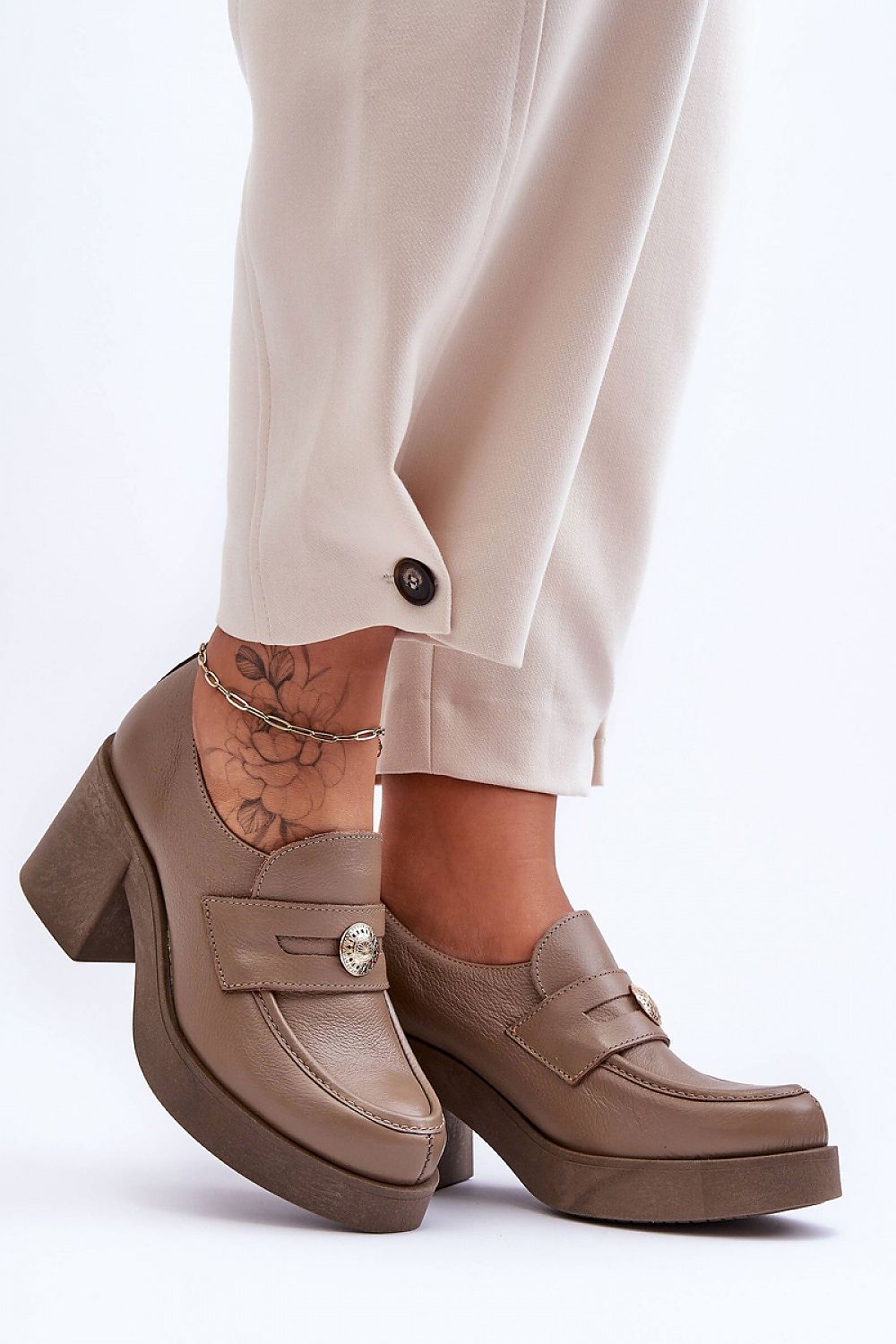  Sarkú félcipők model 183950 Step in style 